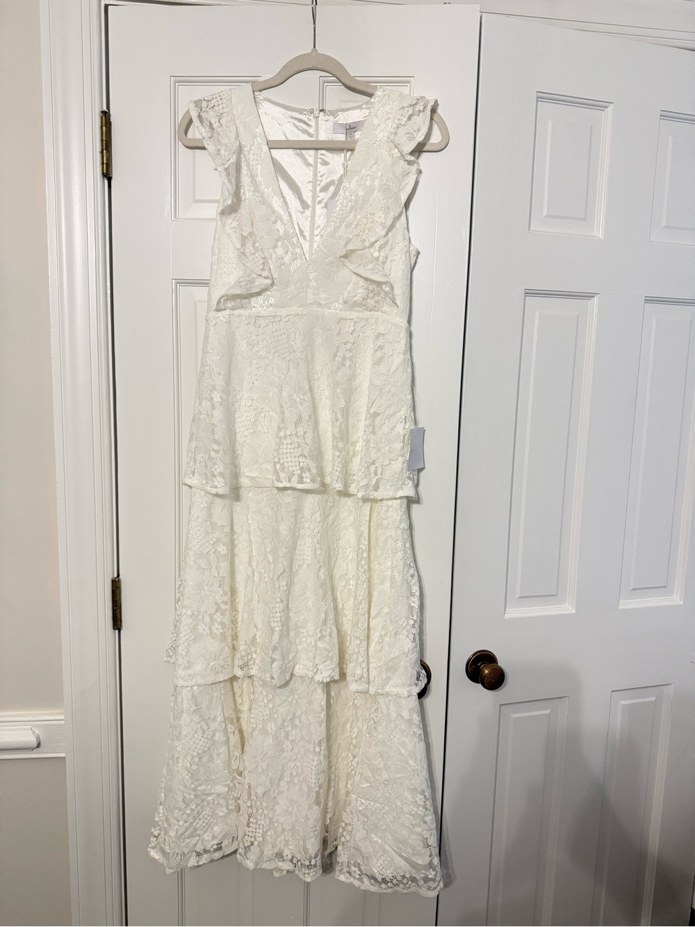 Lulu's White Lace Tiered V-Neck Wedding Dress